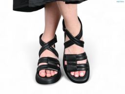 Босоножки ARTO 350 чорний к.